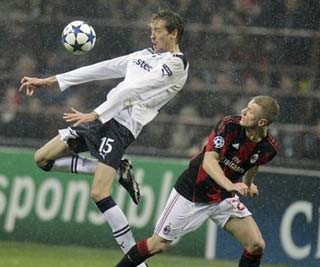 Tottenham-Peter-Crouch.jpg